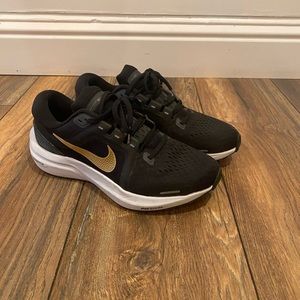 Nike Women’s Air Zoom X Black, Gray, Gold | Size 7.5